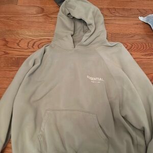 Essential hoodie